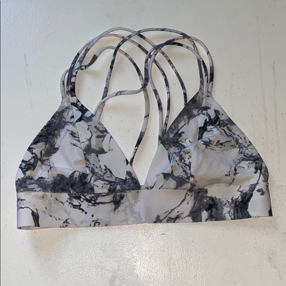 PINK Victoria’s Secret bralette